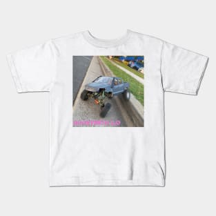 BoostnN70 2.0 Tub Build. Kids T-Shirt